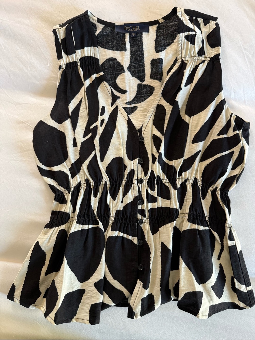 Rachel Black & Cream Abstract Button-Front Sleeveless Blouse